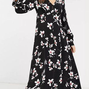 New Look v neck floral dress in black (size 2) ASOS